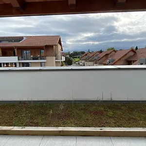 Appartement Magnifique Studio Avec Terrasse Et Garage, Chens-sur-Leman